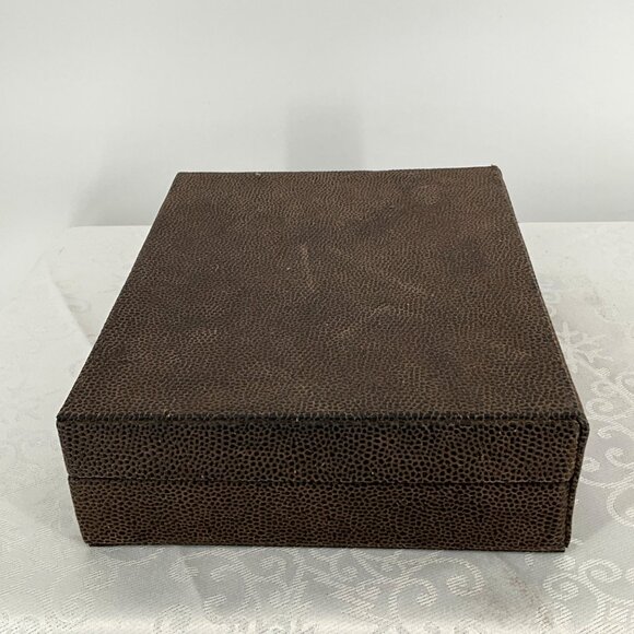 Davidoff Good Life Brown Textured Presentation Box - Picture 7 of 10